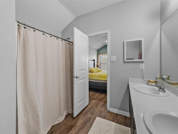 14201  Bridgeview Lane , Dallas Texas 75253