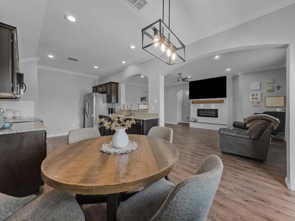 14201  Bridgeview Lane , Dallas Texas 75253