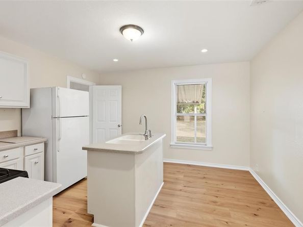 2625  Handley Drive , Fort Worth Texas 76112