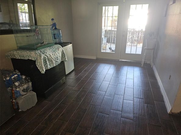 3859  Basswood Drive , Dallas Texas 75241