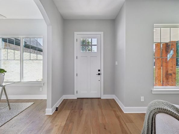 2622  Evinrude Drive , Grapevine Texas 76051