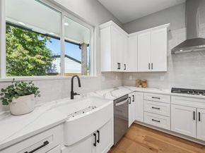 2622  Evinrude Drive , Grapevine Texas 76051