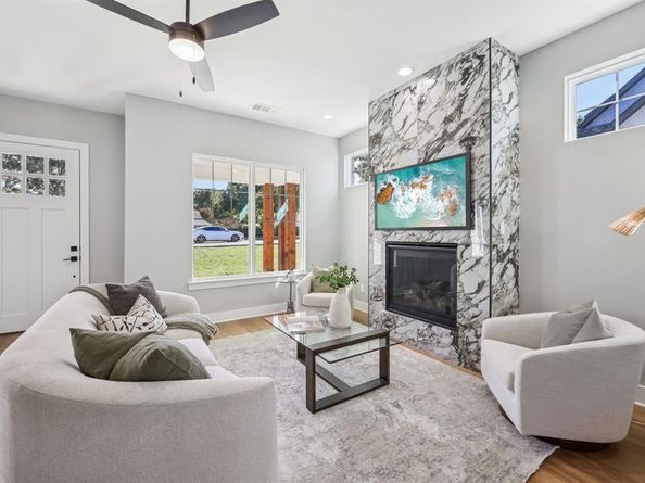 2622  Evinrude Drive , Grapevine Texas 76051