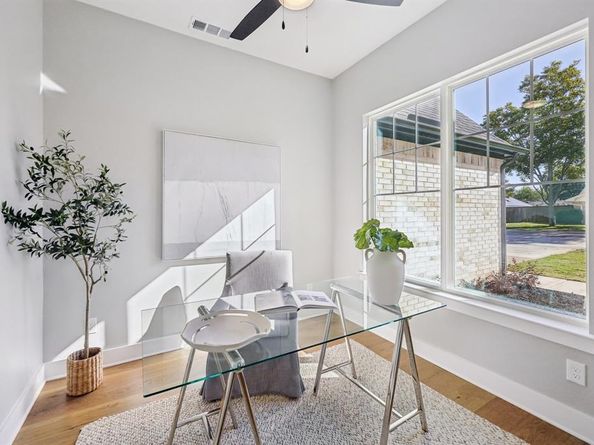 2622  Evinrude Drive , Grapevine Texas 76051