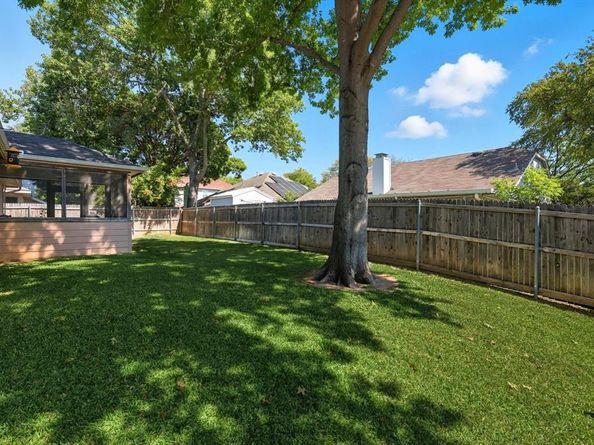 2073  Wedgewood Drive , Grapevine Texas 76051