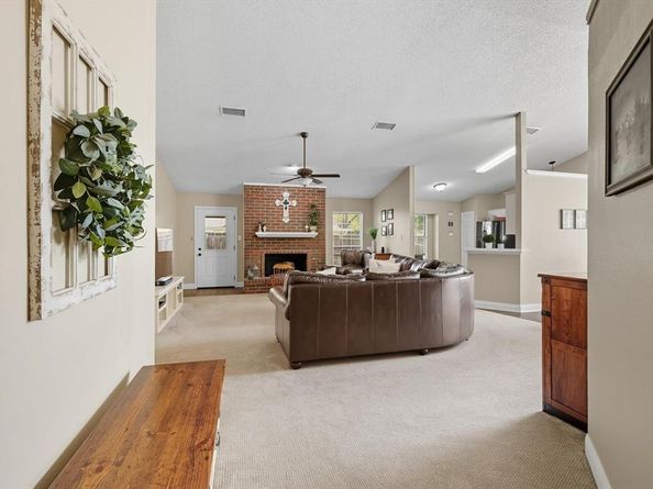 2073  Wedgewood Drive , Grapevine Texas 76051