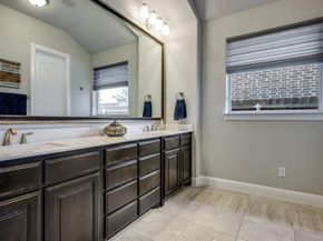 417  Middleton Drive , Roanoke Texas 76262