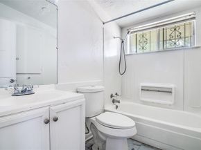 612  Henderson Circle , Garland Texas 75040