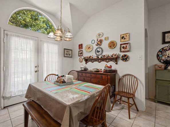 424  Autumn Park , Fort Worth Texas 76140