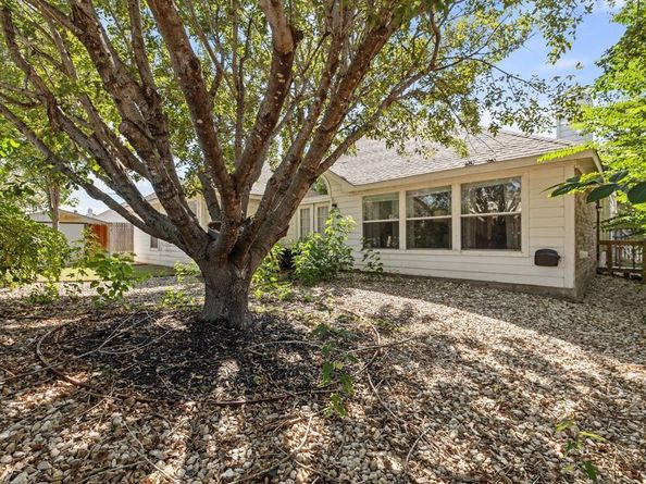 424  Autumn Park , Fort Worth Texas 76140