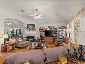 424  Autumn Park , Fort Worth Texas 76140