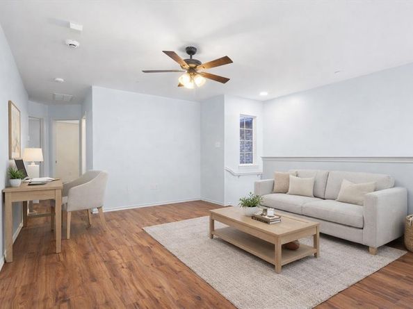 244  Turnberry Lane , Lewisville Texas 75067