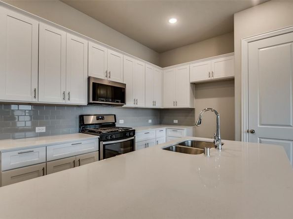 4273  Shavano Drive , Frisco Texas 75034