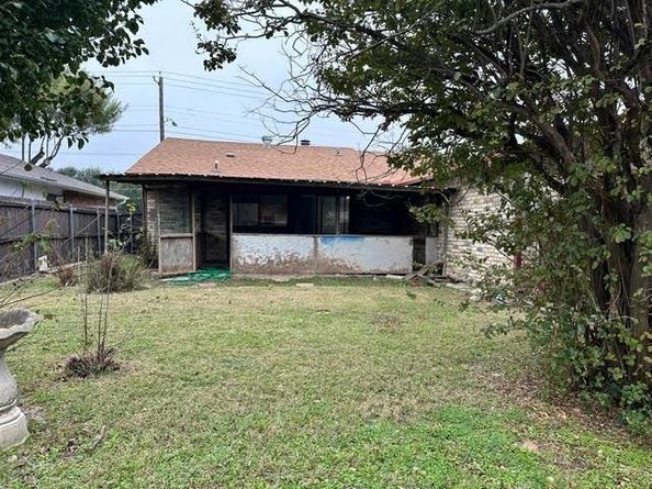 3413  Apollo Road , Garland Texas 75044