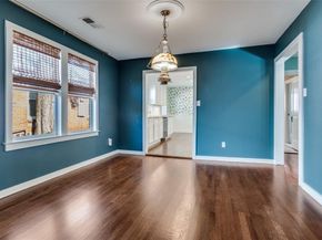 214 S Briscoe Boulevard , Dallas Texas 75211