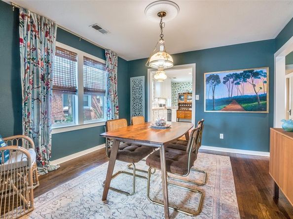 214 S Briscoe Boulevard , Dallas Texas 75211