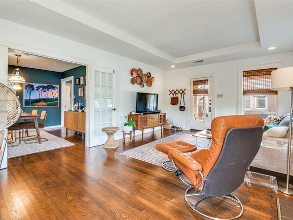 214 S Briscoe Boulevard , Dallas Texas 75211