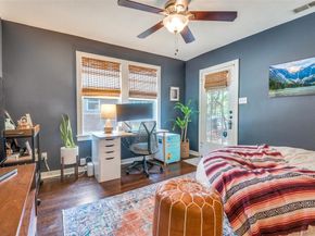 214 S Briscoe Boulevard , Dallas Texas 75211