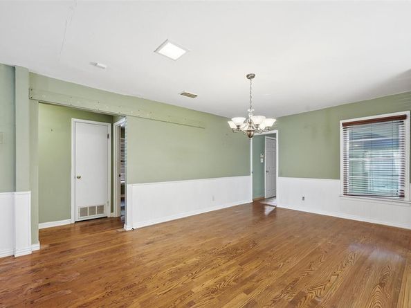 1640  Elizabeth Drive , Garland Texas 75042