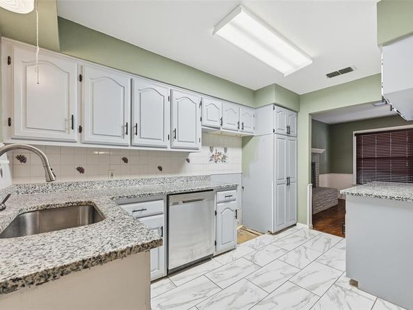 1640  Elizabeth Drive , Garland Texas 75042