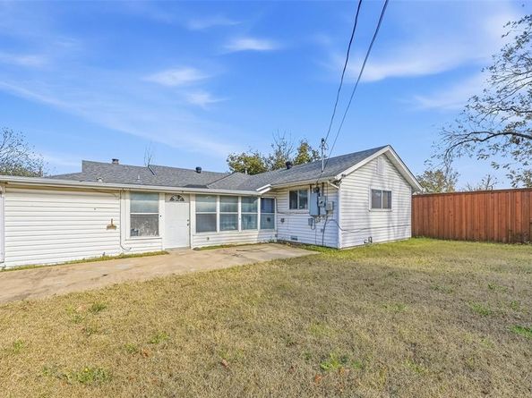 1640  Elizabeth Drive , Garland Texas 75042