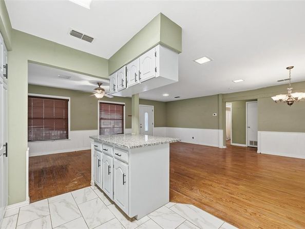 1640  Elizabeth Drive , Garland Texas 75042