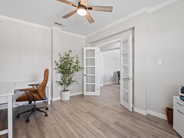 3905  Park Wood Drive , Corinth Texas 76208