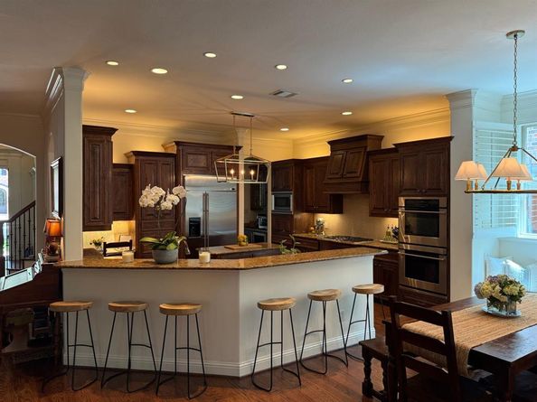 5718  Stanford Avenue , Dallas Texas 75209