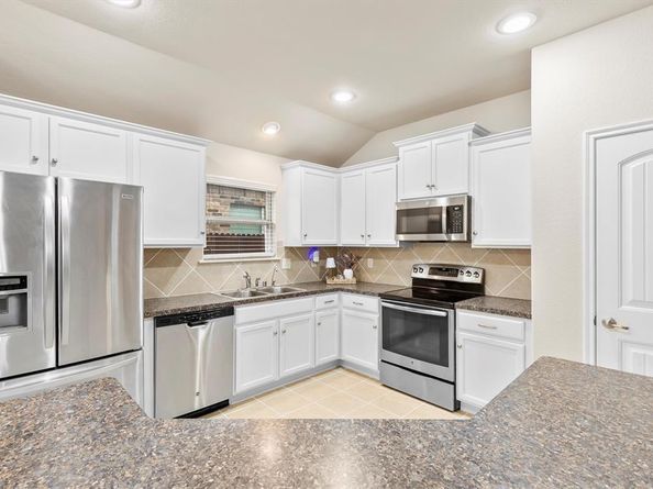 1806  Big Delta Street , Princeton Texas 75407