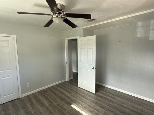 631  Cove Hollow Drive , Dallas Texas 75224