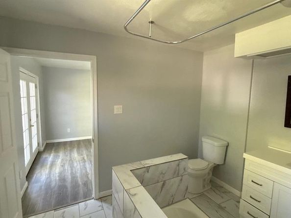 631  Cove Hollow Drive , Dallas Texas 75224