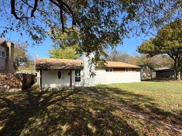 631  Cove Hollow Drive , Dallas Texas 75224