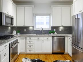 2910  Woodside Street , Dallas Texas 75204