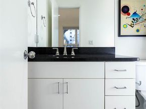 2910  Woodside Street , Dallas Texas 75204