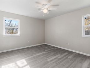 1612  Mims Street , Fort Worth Texas 76112