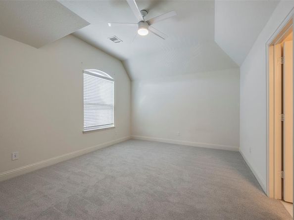 604  Cody Lane , Mansfield Texas 76063