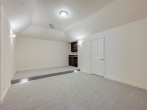 604  Cody Lane , Mansfield Texas 76063