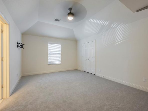 604  Cody Lane , Mansfield Texas 76063