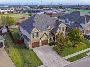 604  Cody Lane , Mansfield Texas 76063