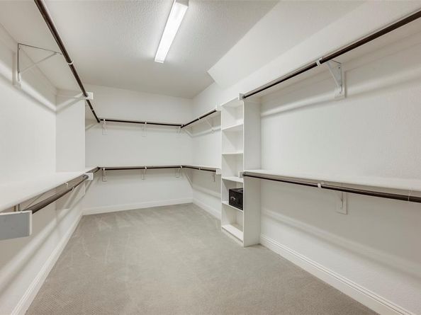 604  Cody Lane , Mansfield Texas 76063