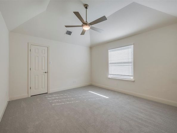 604  Cody Lane , Mansfield Texas 76063