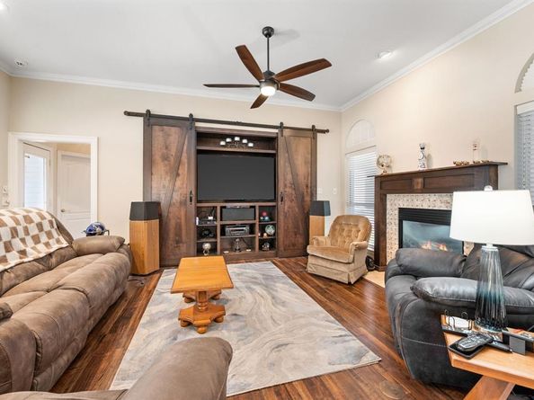 5519  Hunterwood Lane , Arlington Texas 76017