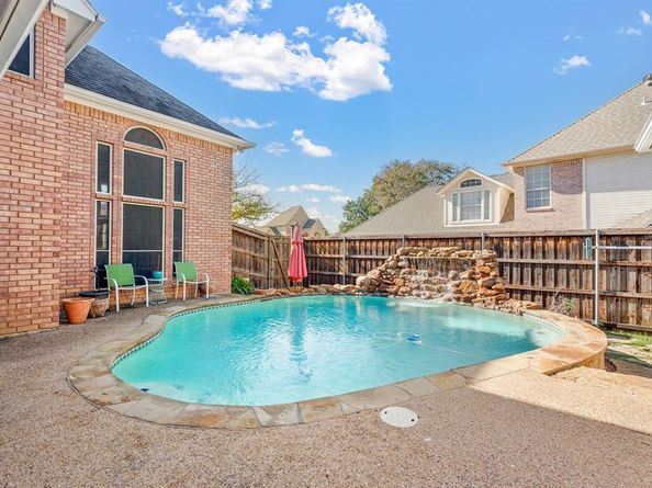 5519  Hunterwood Lane , Arlington Texas 76017