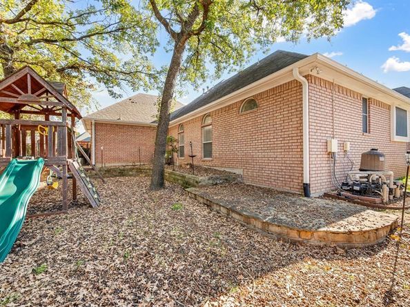 5519  Hunterwood Lane , Arlington Texas 76017