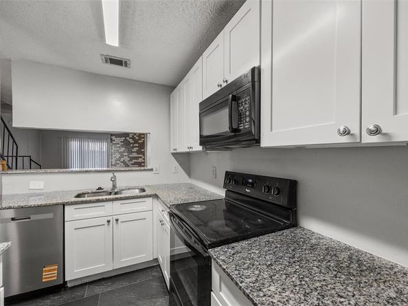 601  Carriagehouse Lane  3, Garland Texas 75040