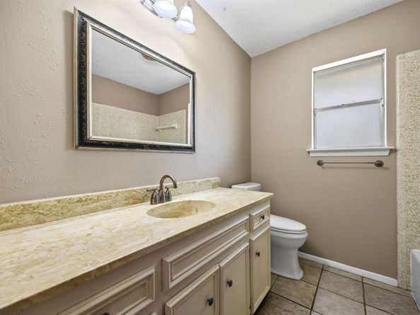 7258  Brentwood Stair Road , Fort Worth Texas 76112