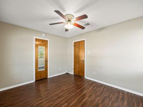 7258  Brentwood Stair Road , Fort Worth Texas 76112