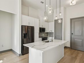 2700  Old Denton Road  1047, Carrollton Texas 75007