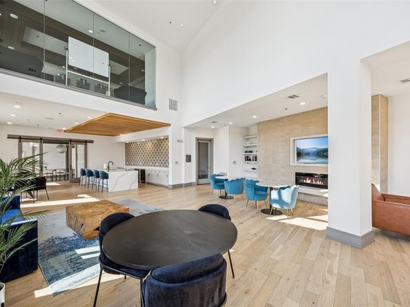 2700  Old Denton Road  1047, Carrollton Texas 75007