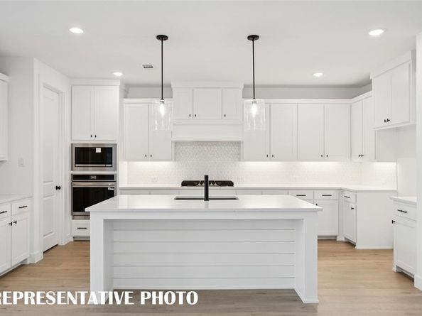 4160  Kestrel Street , Prosper Texas 75078